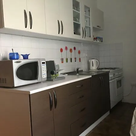 Kuca Za Odmor Mala Tea * 오미스
