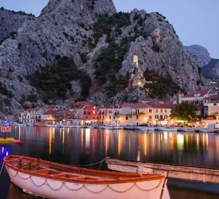 Kuca Za Odmor Mala Tea 오미스