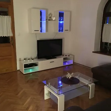 펜션 Kuca Za Odmor Mala Tea 오미스